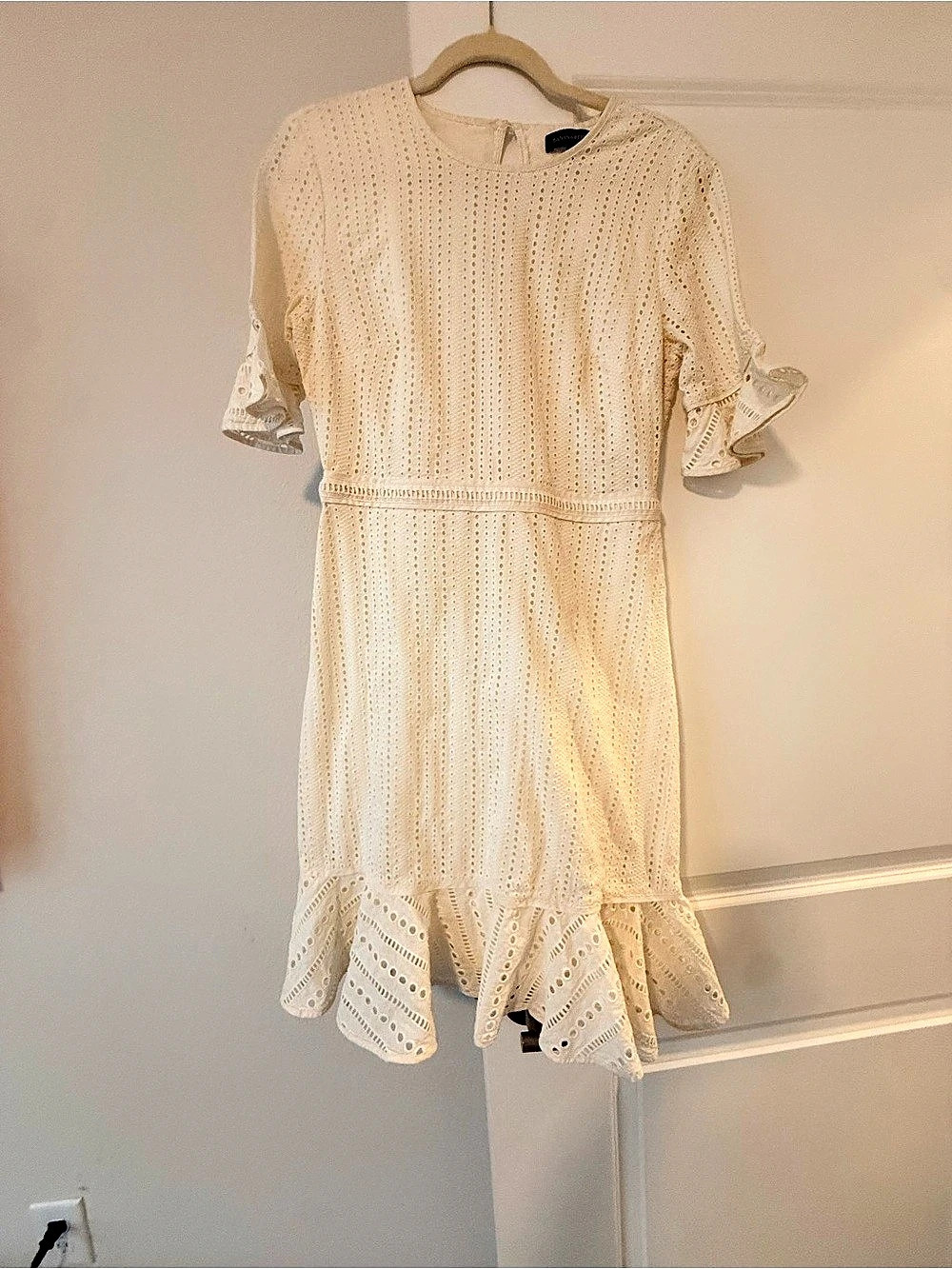 Banana Republic Tencel-Linen Eyelet Mini Dress White Size 6